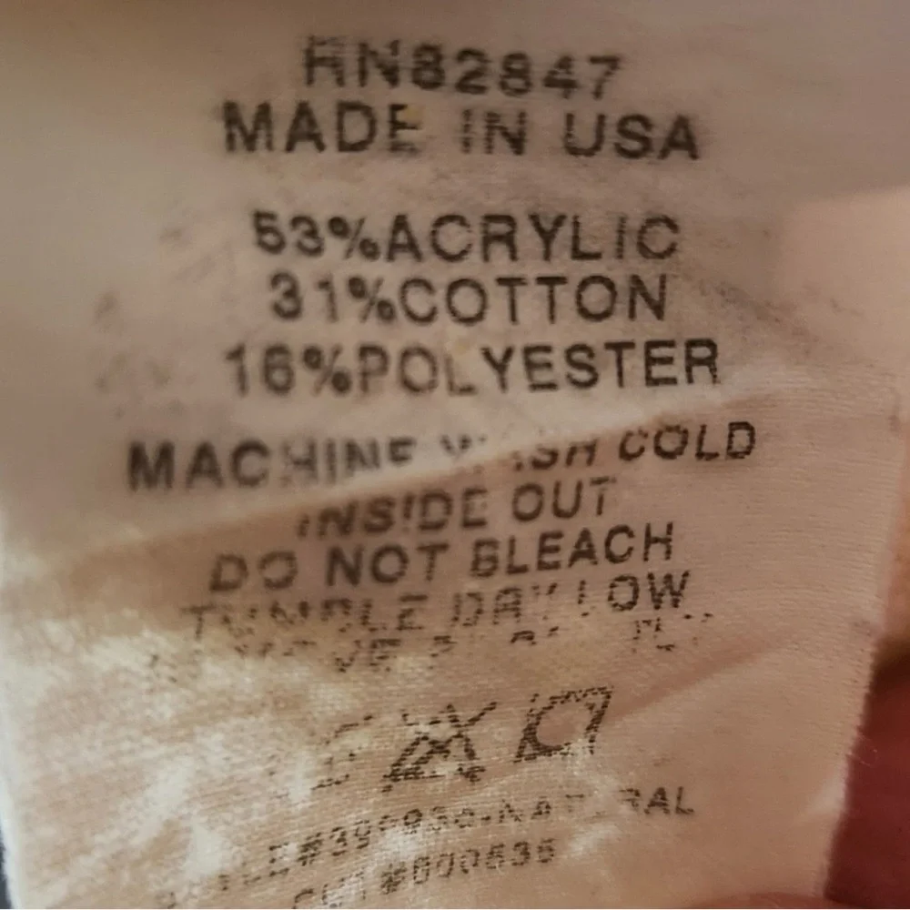 Cozy Cream Teddy Jacket with Red Accents - Picture 12 of 12